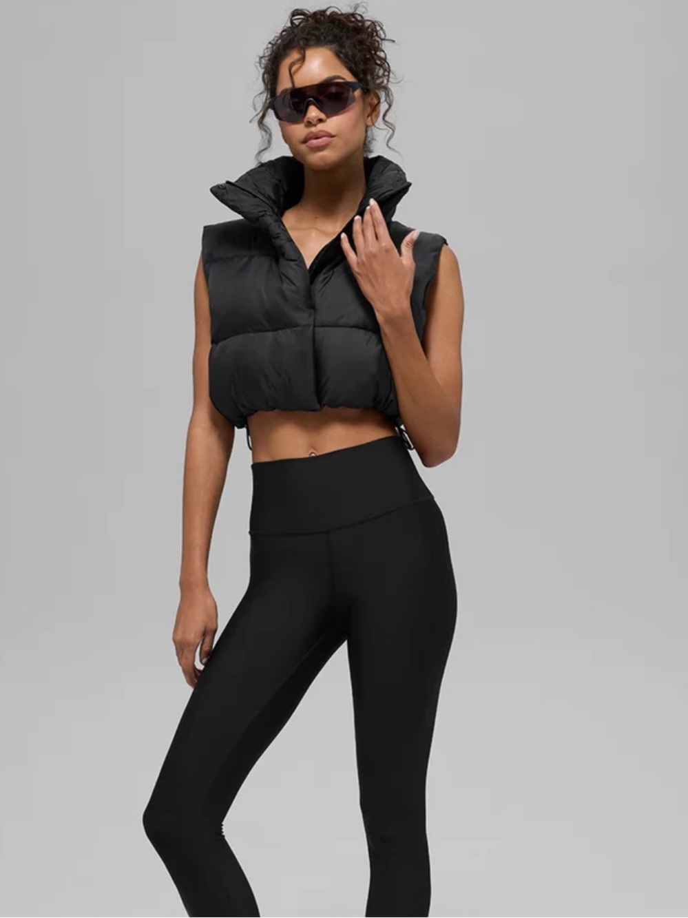 ALO Yoga Gold Rush Puffer Vest - Picture 3 of 3